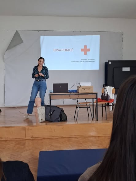 Edukacija iz pružanja prve pomoći